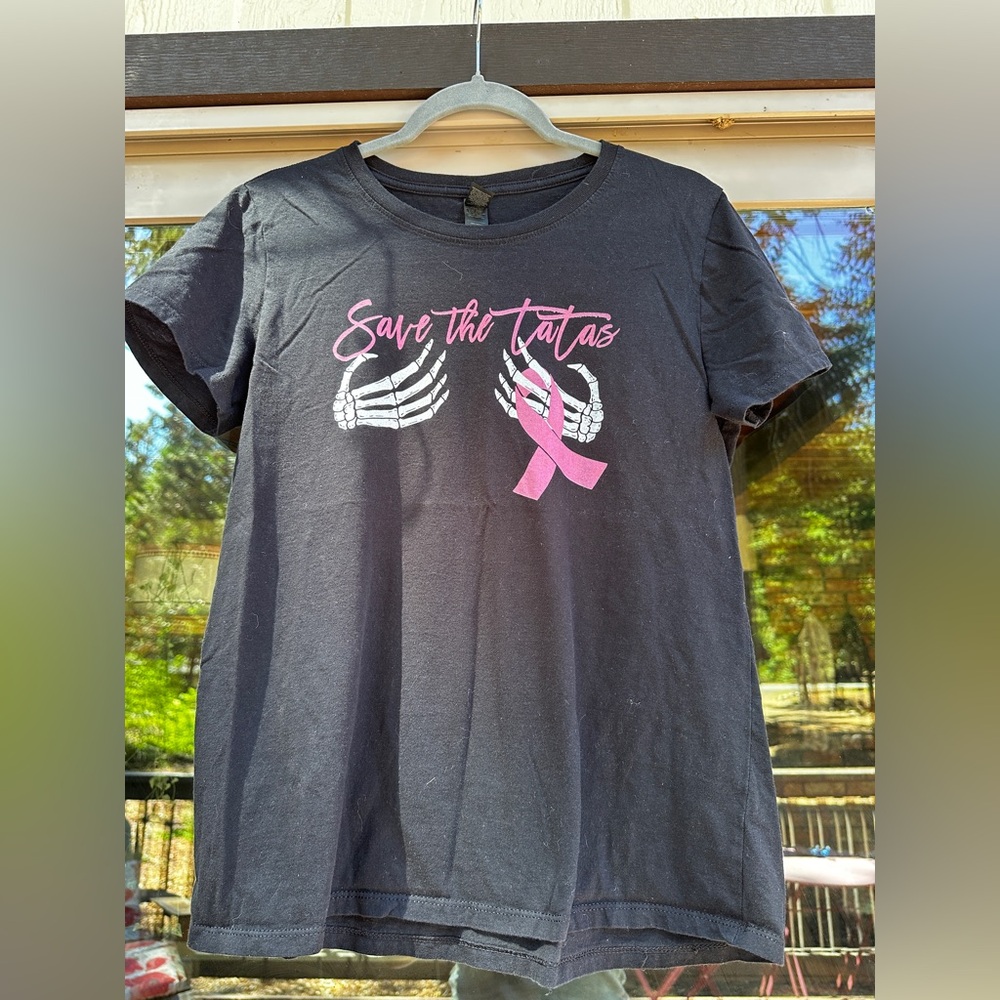 Gildan Black Tee - Save the Tatas - breast cancer 🩷